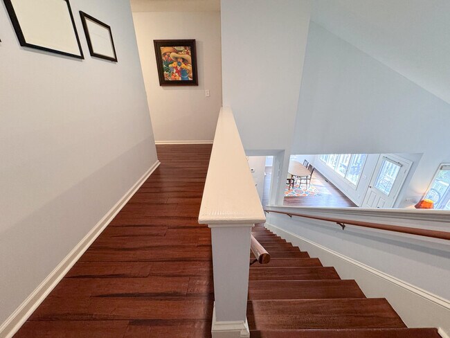 Building Photo - 310 Wimbledon Ct
