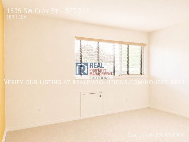 Building Photo - 1535 SW Clay St