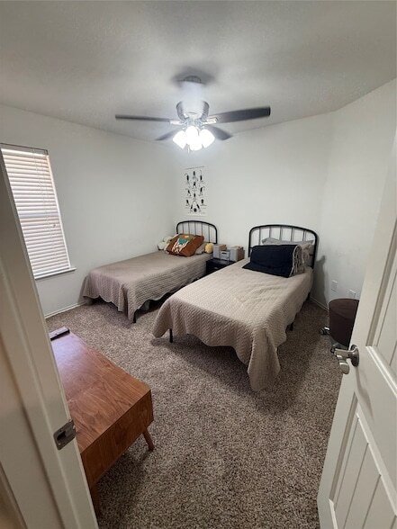 Building Photo - 2034 Kings Forest Dr