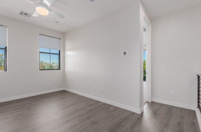 Building Photo - 4235 N 26th St