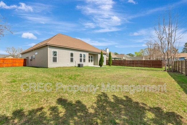 Building Photo - 1339 Winterberry Ave