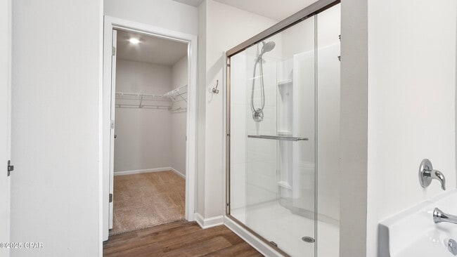 Building Photo - 4028 Silver Spur Rd