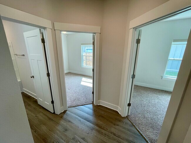 Building Photo - 3533 Sailfish Dr