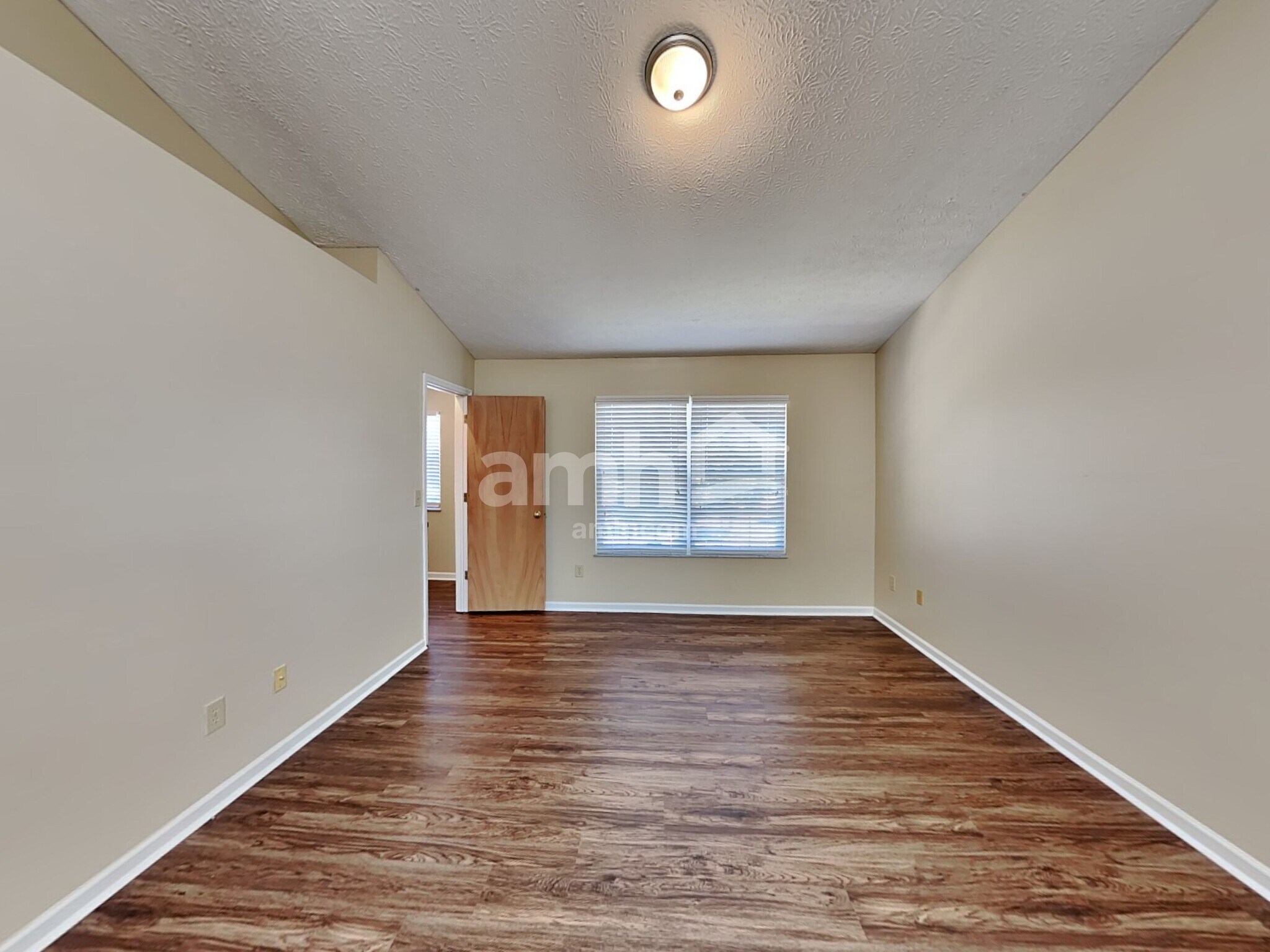 Building Photo - 1466 Cinnamon Dr