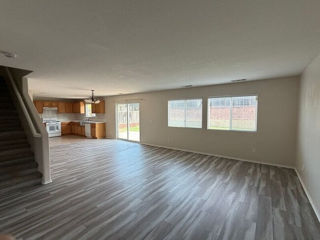 Building Photo - 28700 Lavatera Ave