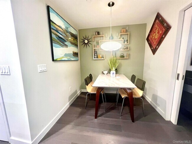 Building Photo - 131-03 40th Rd