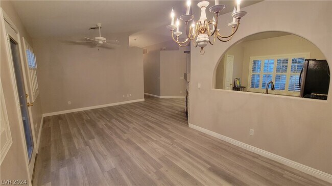 Building Photo - 1147 Light Sky Ave
