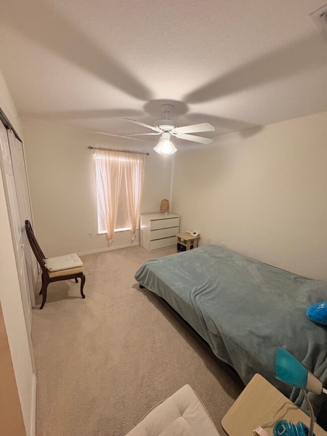 Building Photo - 215 West Blvd