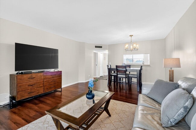 Building Photo - 3661 Via Poinciana