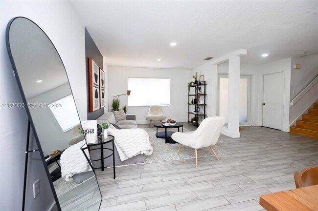 Building Photo - 3149 NW 71st Ave