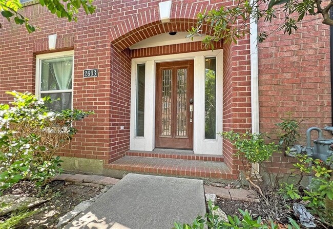 Building Photo - 2603 W Dallas St