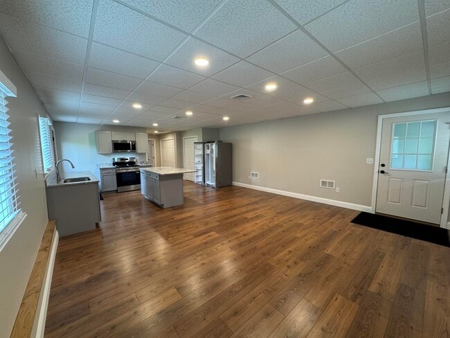 Building Photo - 663 Titus Hill Rd