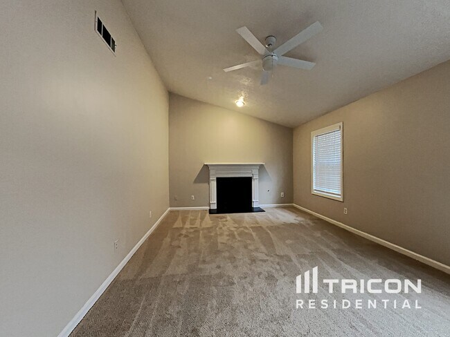 Building Photo - 1454 Glenfield Dr