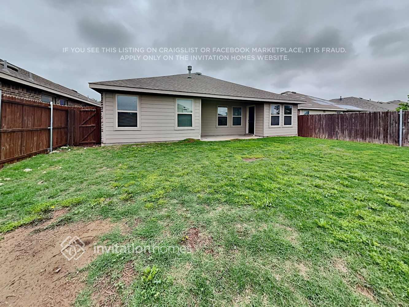 Building Photo - 517 Saguaro Dr