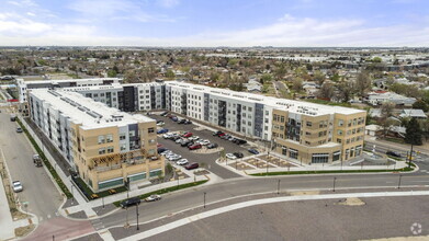 Building Photo - The Landing