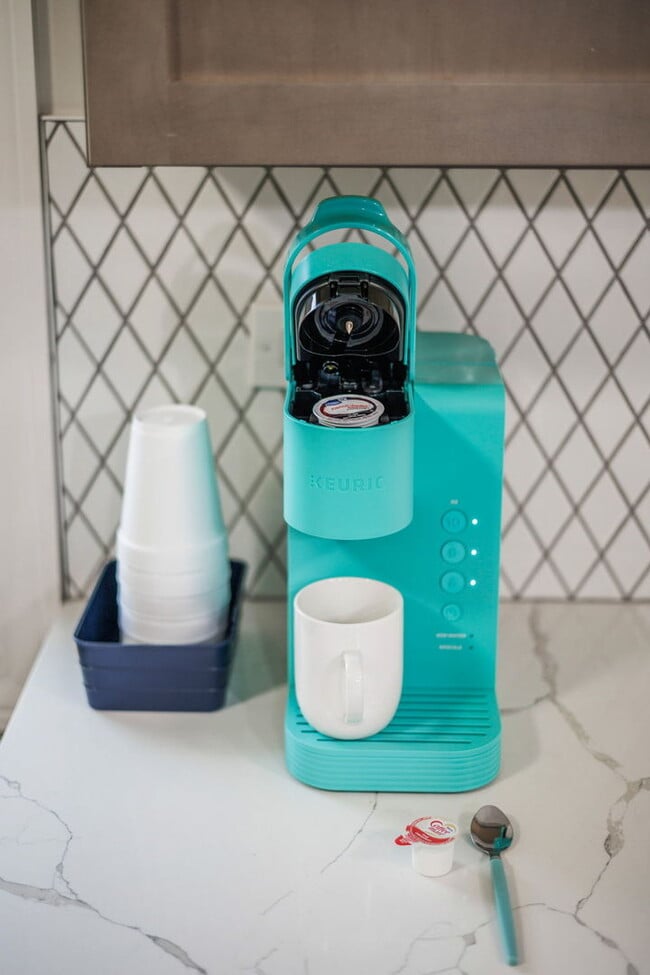 Building Photo - 10907 S Normandy Ave