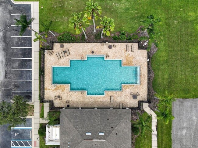 Building Photo - 817 Ashentree Dr