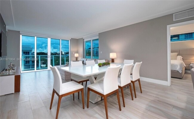 Building Photo - 1150 101st St