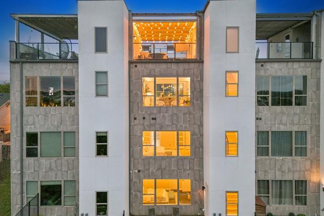 Building Photo - 4965 Blaynes View Dr