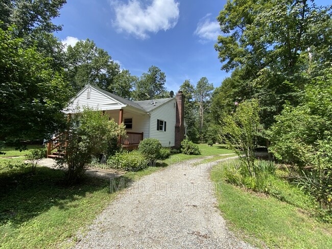 Building Photo - 28341 Edgar Rd
