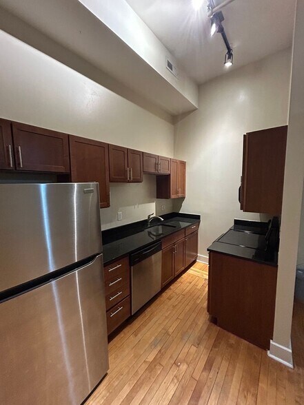 Interior Photo - Mortons Apartments