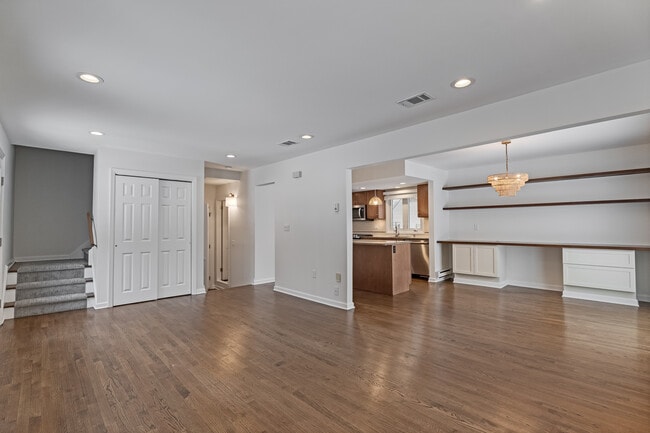 Building Photo - 8 Somerset Hills Village