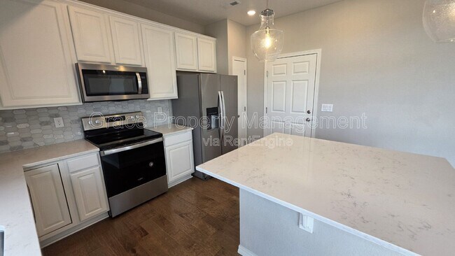 Building Photo - 10243 Yampa Ct
