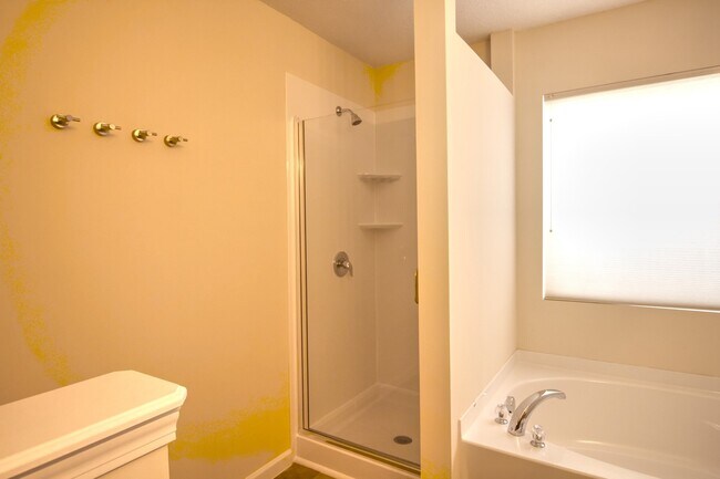Building Photo - 309 Ganyard Farm Way