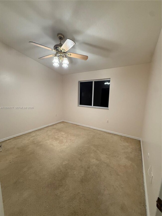 Building Photo - 1251 SE 27th St