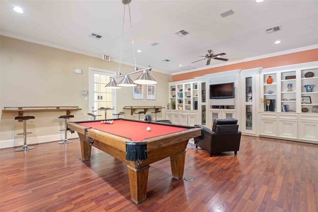 Building Photo - 2400 Spring Rain Dr