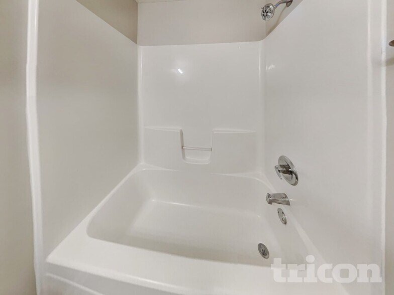 Building Photo - 3218 Cork Bend Dr