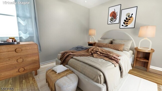 Building Photo - 106 6th Ave