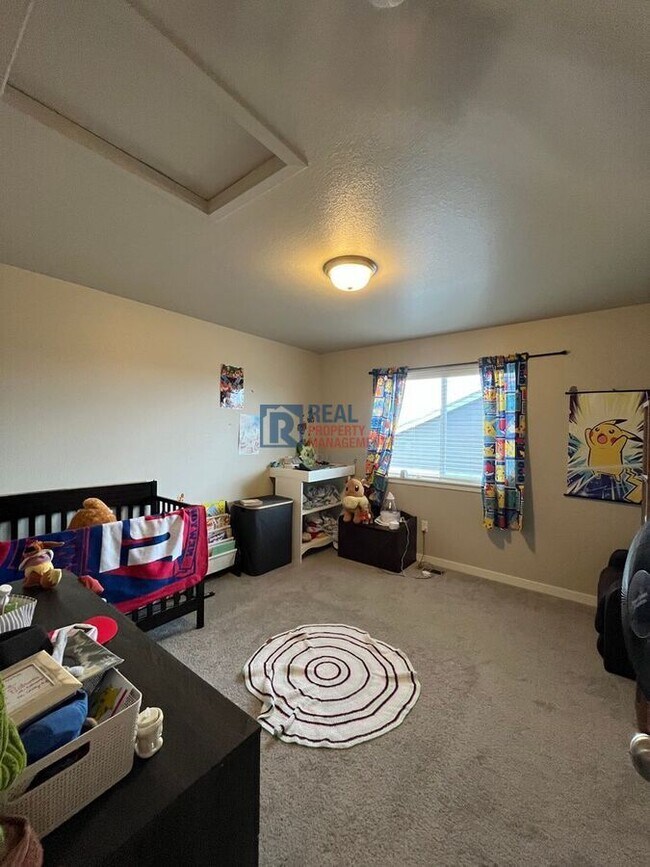Building Photo - 3837 Peach St