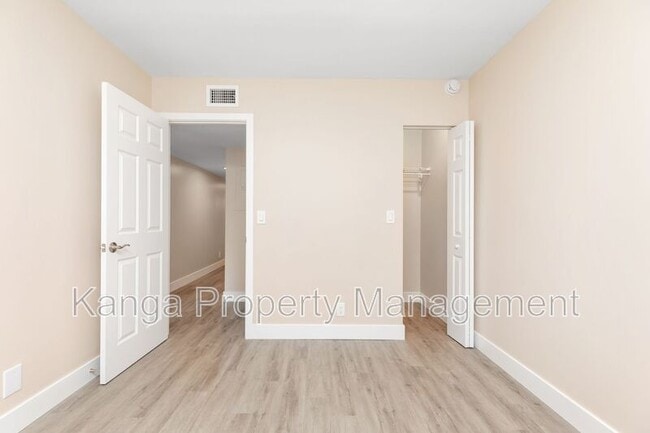 Building Photo - 11419 NW 35th St