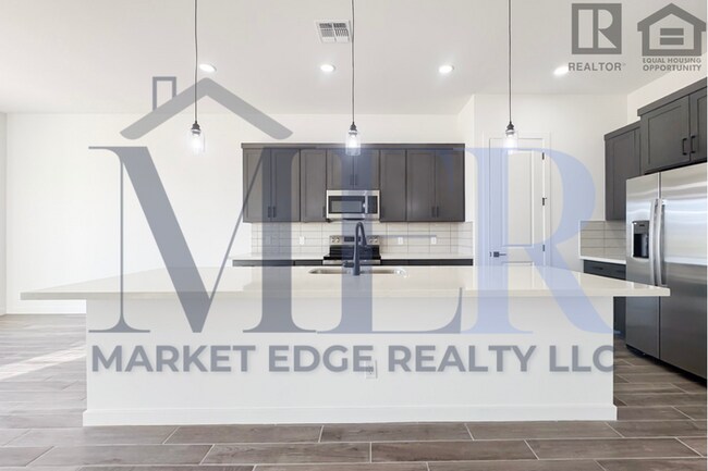 Building Photo - 3Bed/2.5Bath Home in Rio Verde/4 Car Garage! Ready for Immediate Move-In!