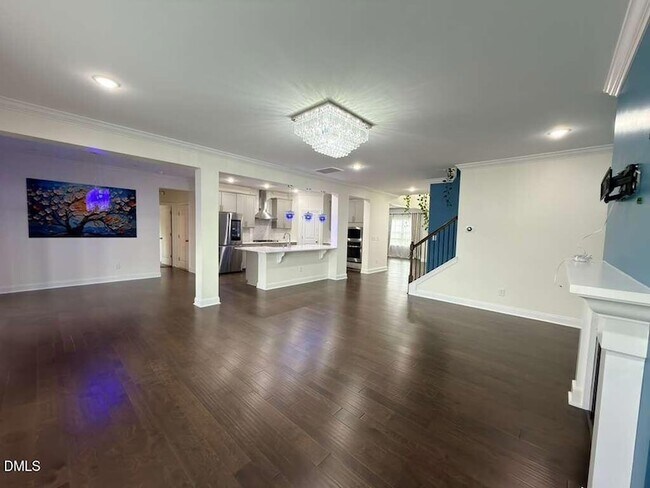 Building Photo - 513 Acerno Dr