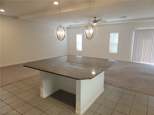 Building Photo - 7123 Black Sage St