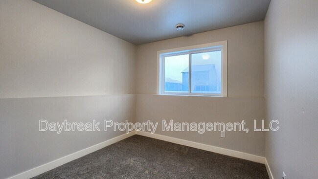 Building Photo - 6728 66th Ave S