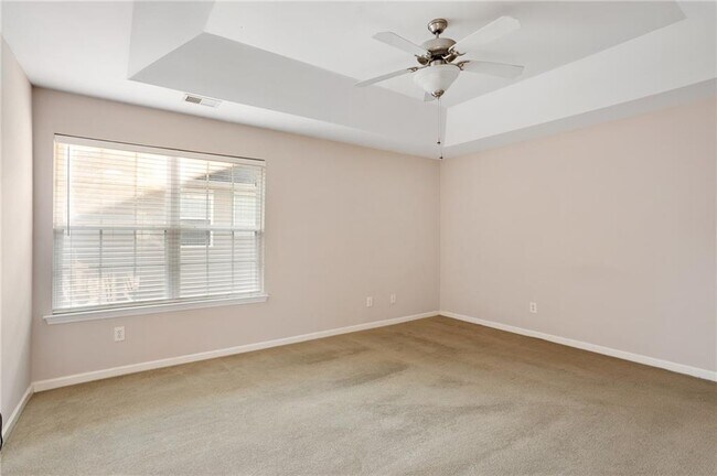 Building Photo - 4677 Liberty Square Dr