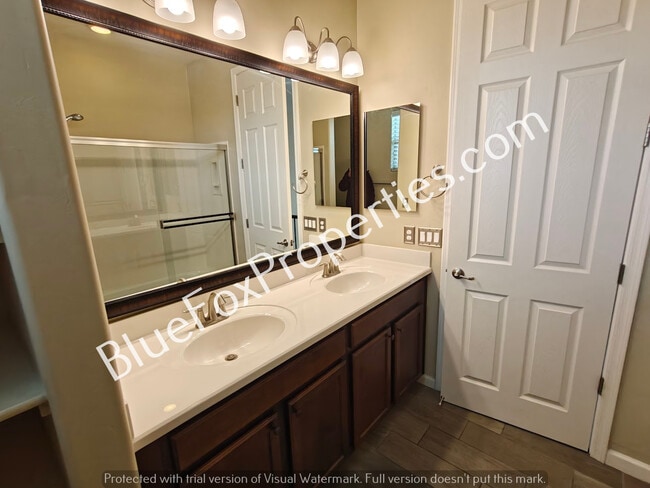 Building Photo - 8545 N Gaetano Loop