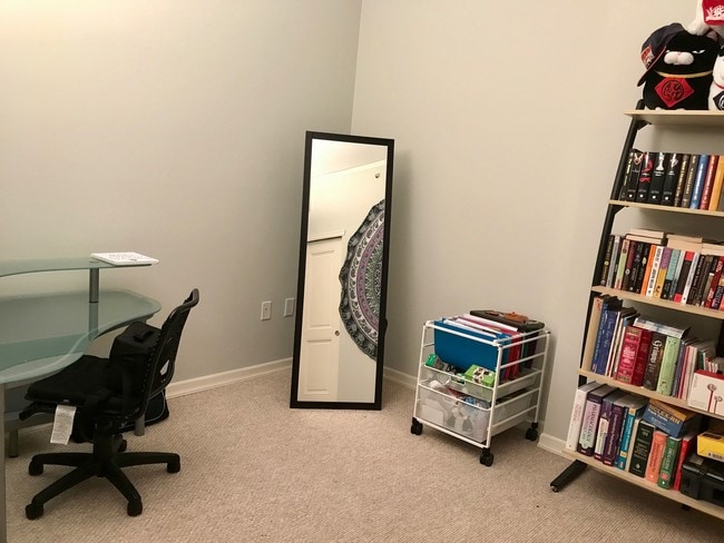 Building Photo - 1975 Grant St