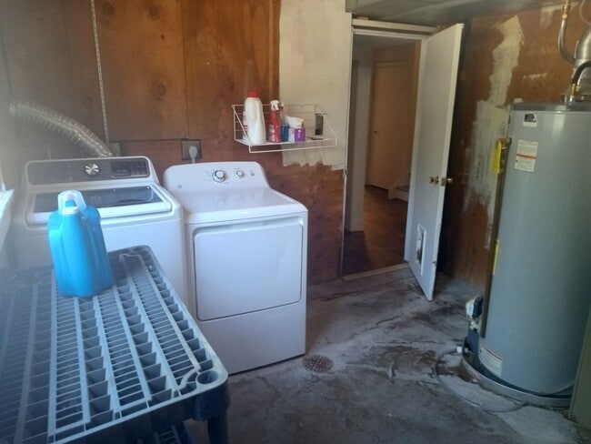 Building Photo - 5 Bedroom Single Family Home in Arvada