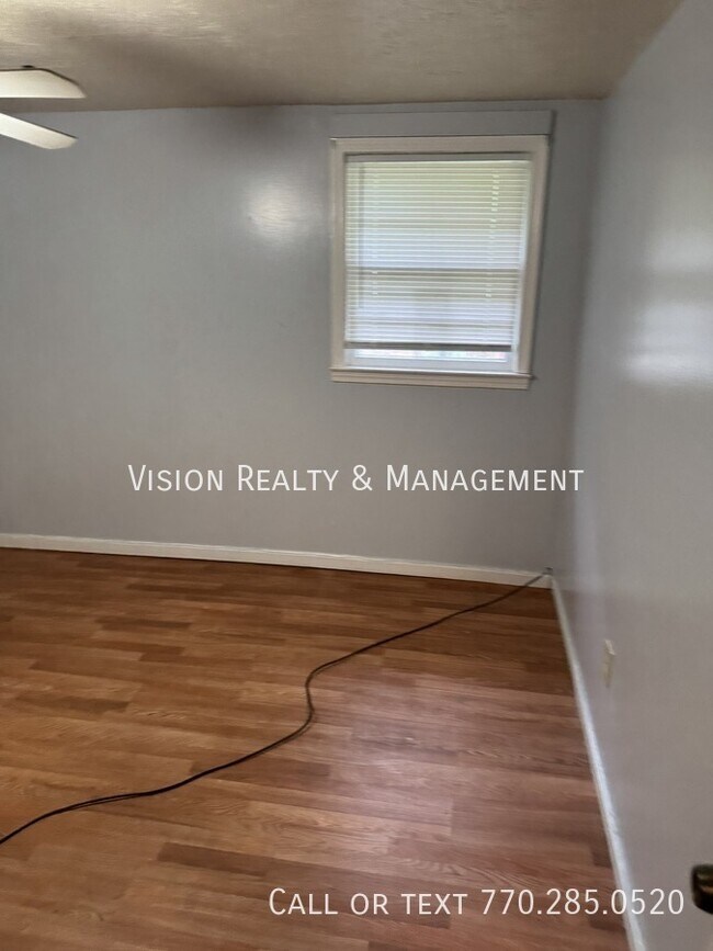Building Photo - 1803 Carrollton Villa Rica Hwy