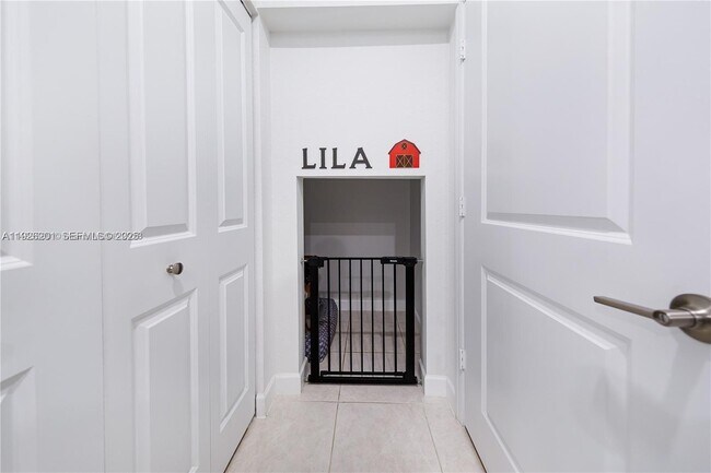 Building Photo - 28754 SW 134th Ct