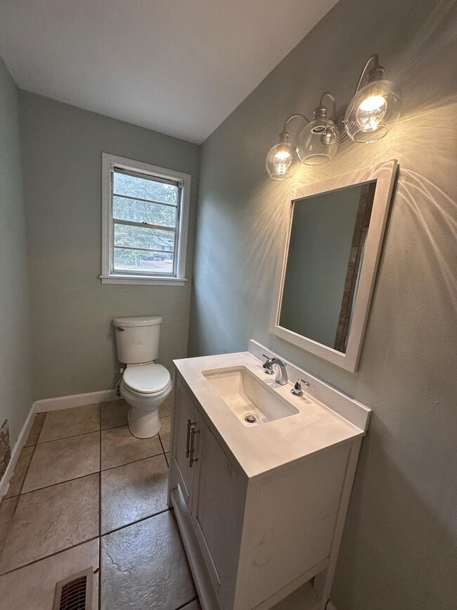 Building Photo - Pinehurst Subdivision!!!