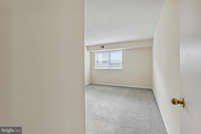 Building Photo - 60 Welsh Tract Rd