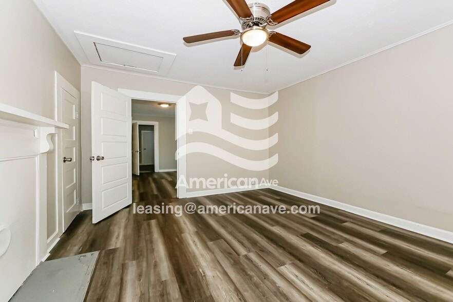 Building Photo - 3901 Oates Ave