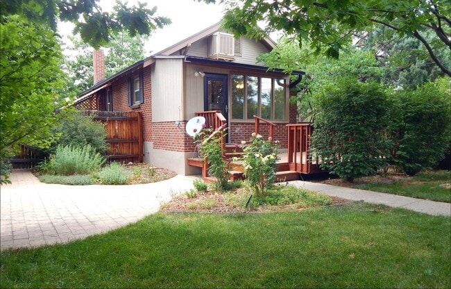 Building Photo - $0 DEPOSIT OPTION! BERKELEY/HIGHLANDS, BEAUTIFUL HOME, EXCEPTIONAL UPDATES AND CONDITION, BEAUTIF...