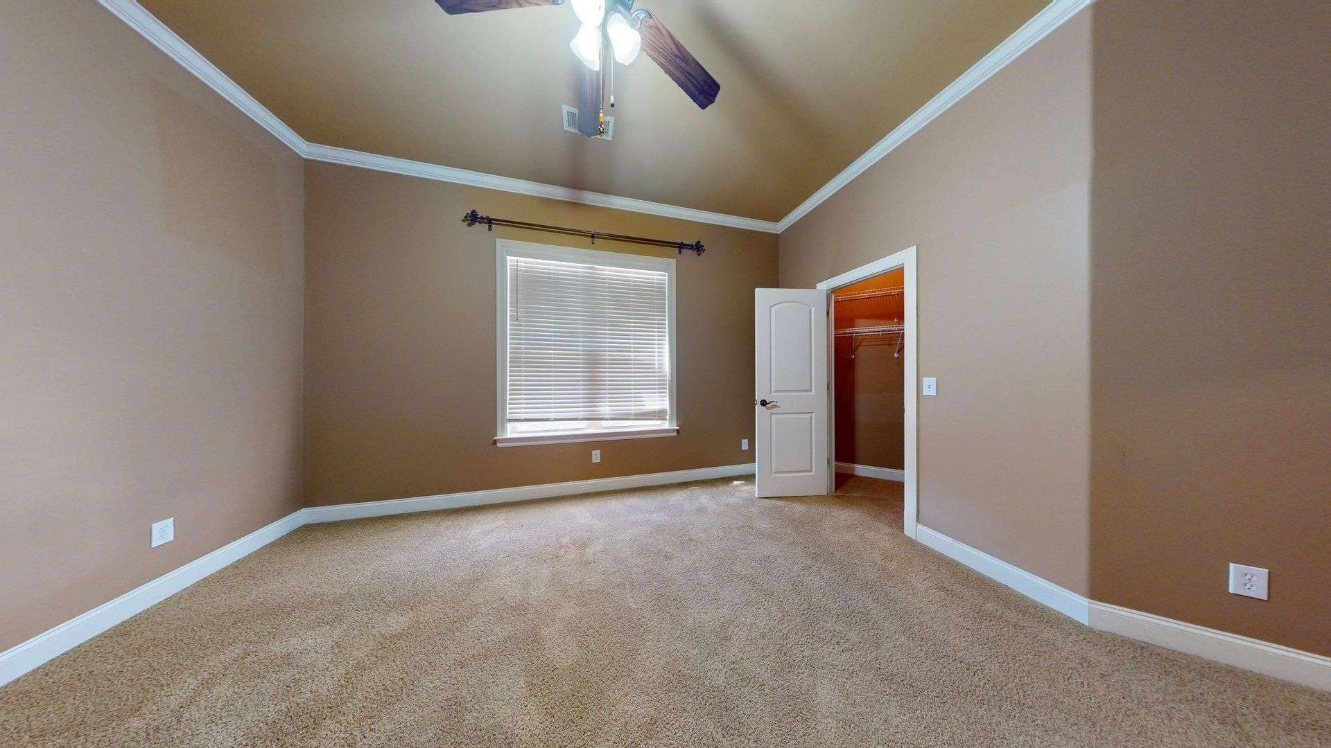 Building Photo - 461 Belmonte Dr