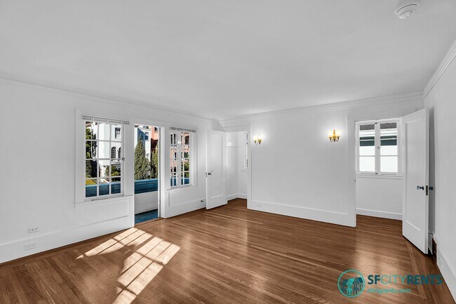 Building Photo - Forest Hill: Elegant Single Family Home